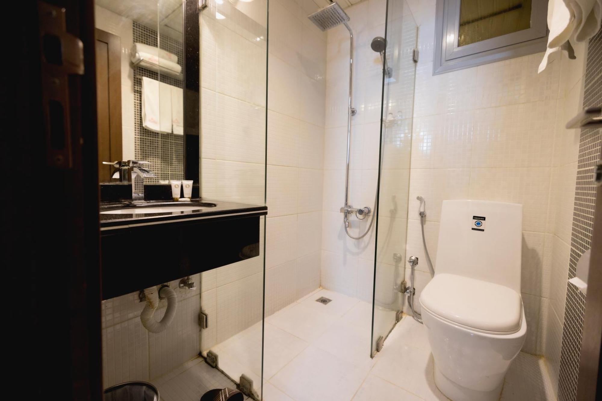 Laguna Hotel Suites Кувейт Экстерьер фото